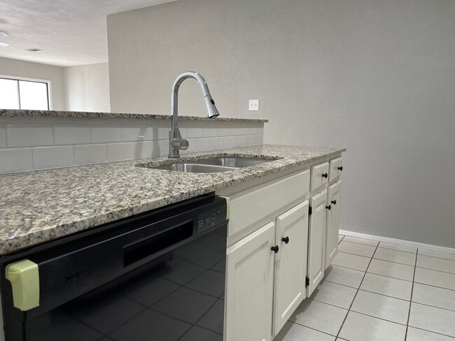 Photo - 8512 Southridge Dr