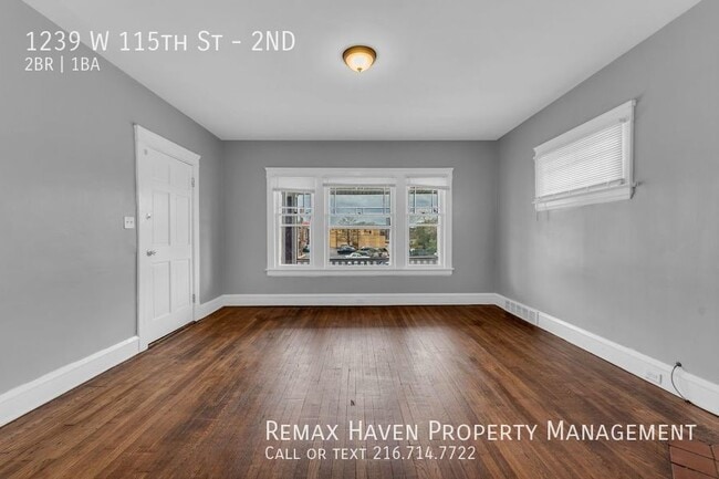 Photo - 1239 W 115th St