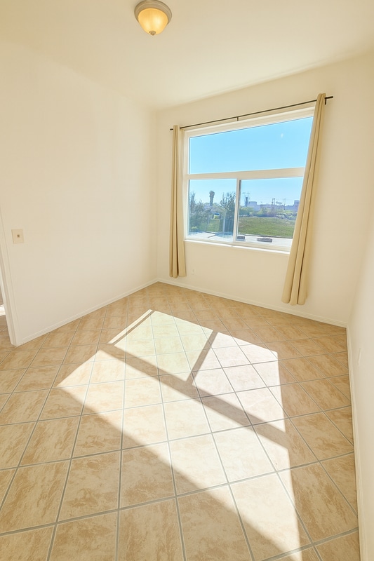 Photo - 2284 Kearney Ave