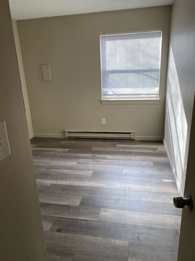 Photo - 2 Bedroom Ground Level Apartment in Columbia Unit 2915 Leeway Dr Apt D