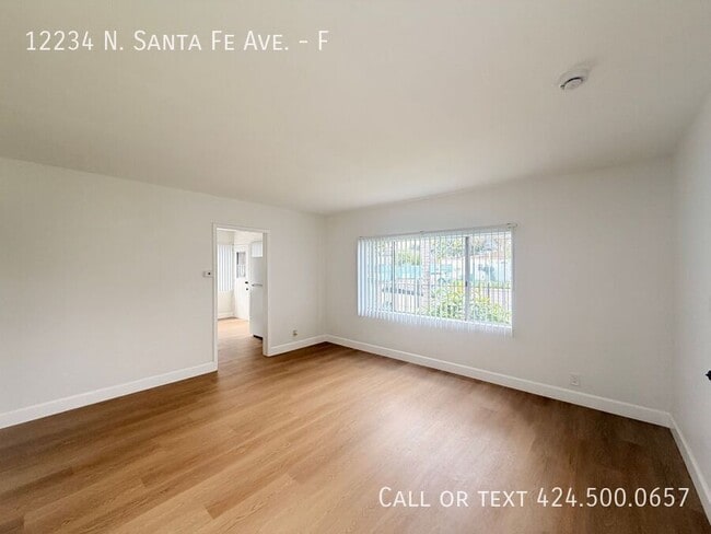 Building Photo - 12234 N Santa Fe Ave Unit F