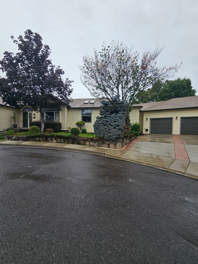 Photo - 2982 Rosedale Terrace