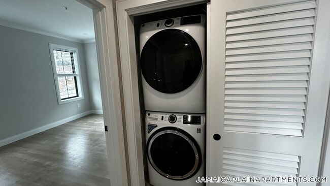 Photo - 283 Lamartine St Unidad 2