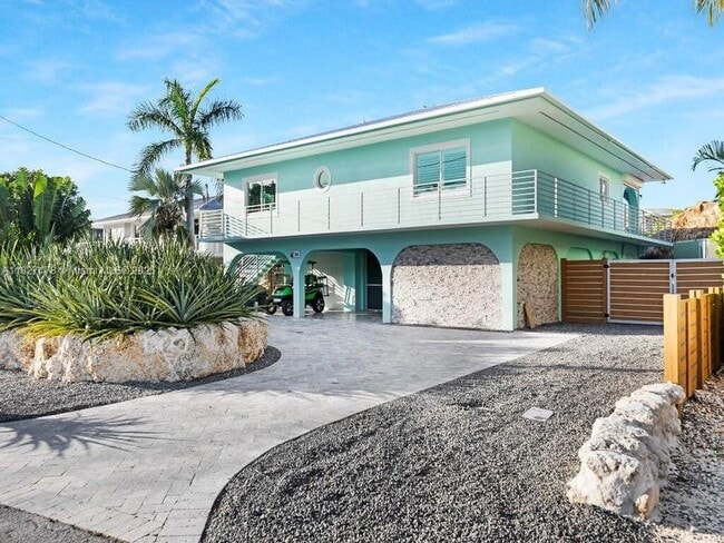Building Photo - 232 W Seaview Dr Rental