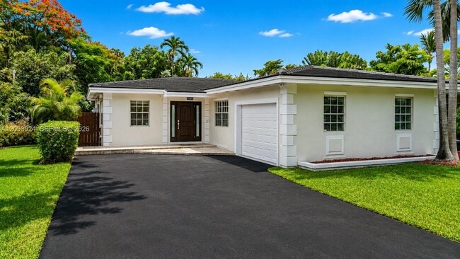 Photo - 516 Gerona Ave