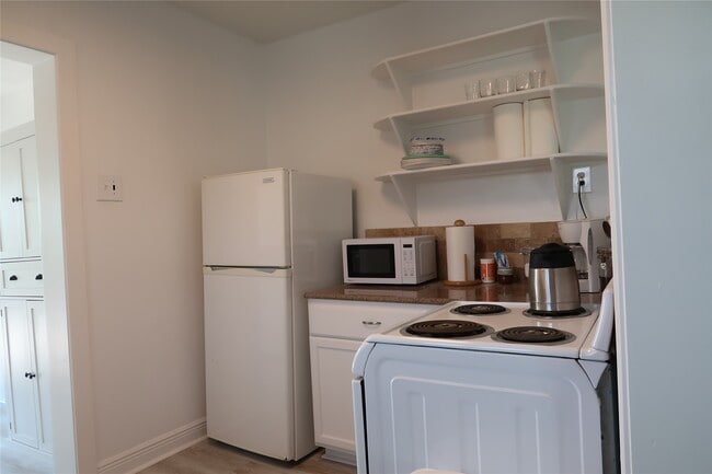 Photo - 2717 Avenue D