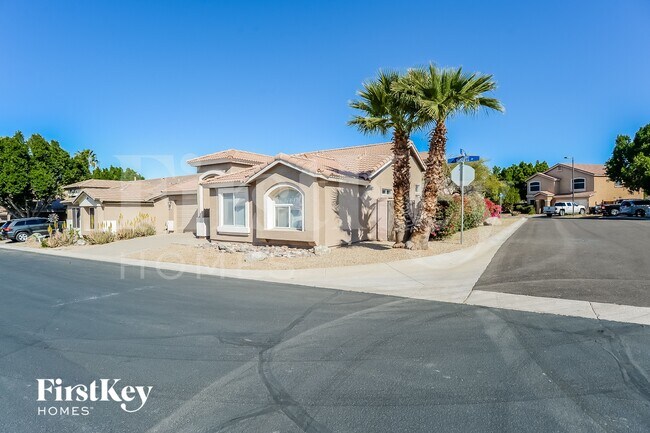 Photo - 6648 E Russell St