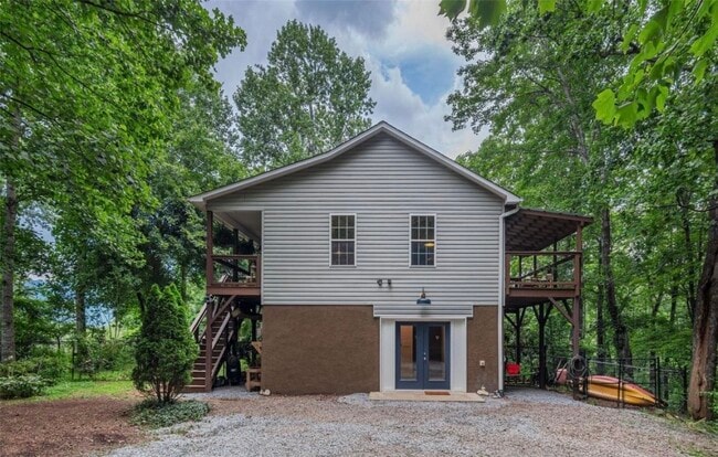 Building Photo - 15 Maplewood Dr Unit 15 Maplewood Dr