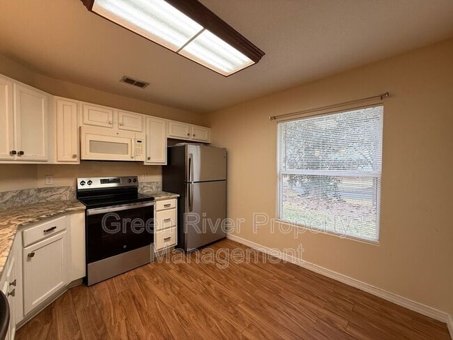 Photo - 1800 Green Springs Cir Unit D