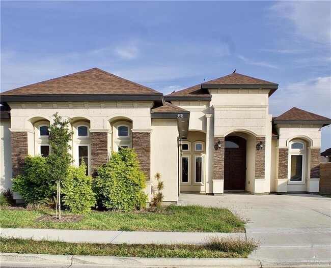 Building Photo - 3516 S Climax Dr Rental