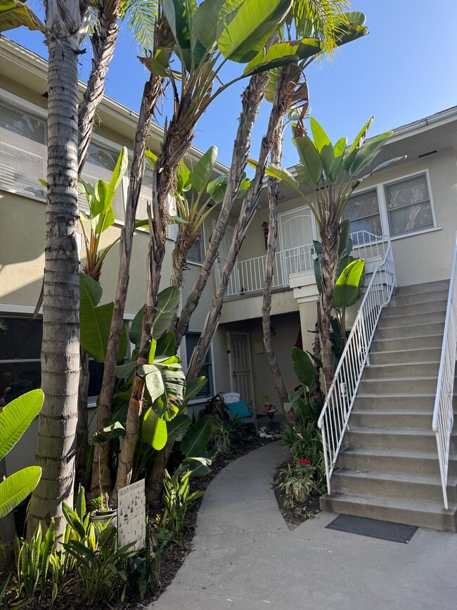 Upstairs to the building - 34 Nieto Ave Unit Apt 7