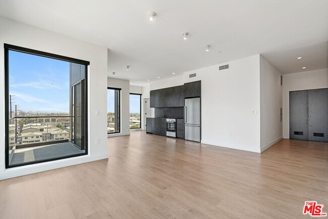 Photo - 10700 Tabor St Unit 502