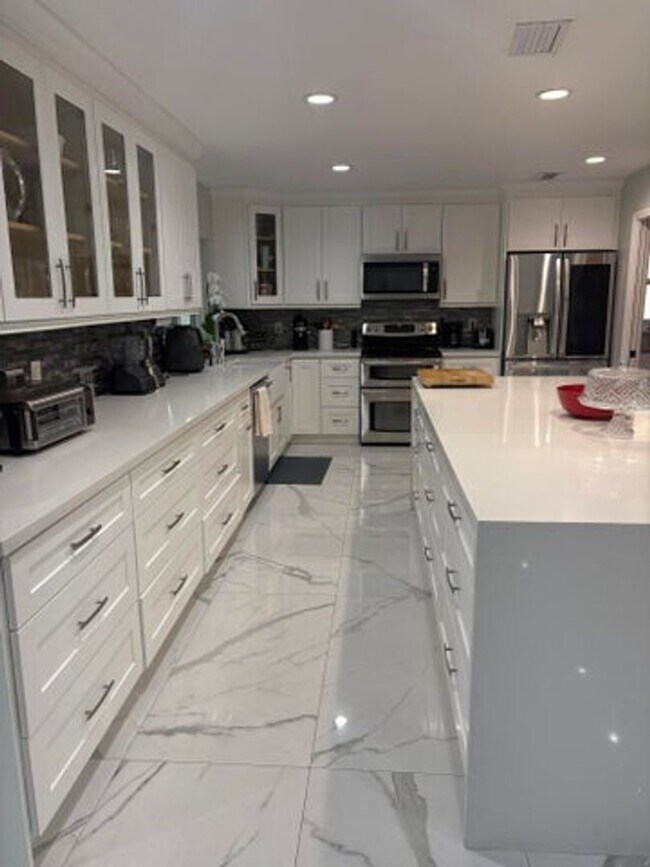 Photo - 18255 181st Cir S