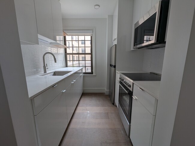 Photo - 1642 Massachusetts Ave