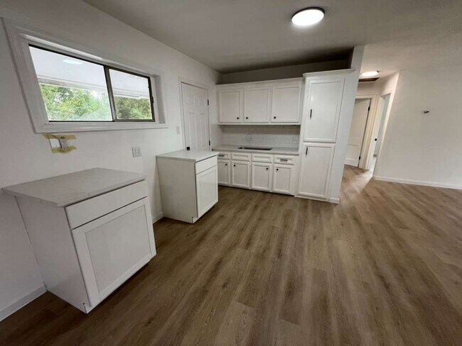 Photo - Gorgeous all renovated Home in Houston, TX!.