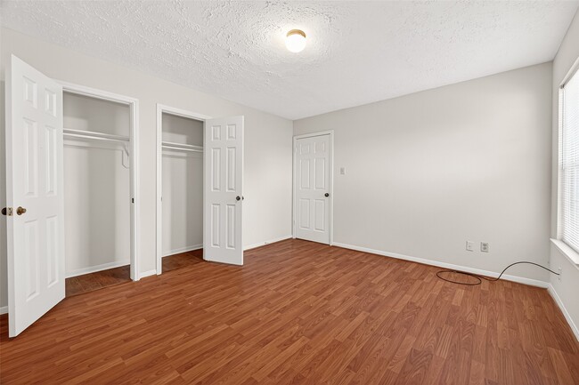 Photo - 3506 Doherty Pl