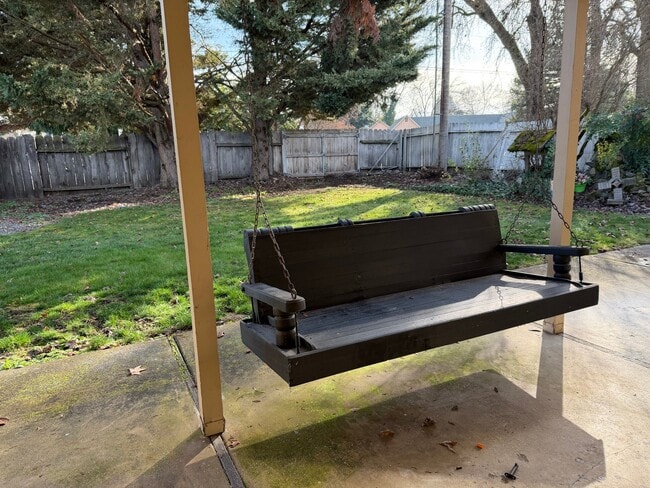 Building Photo - 25 Donna Way