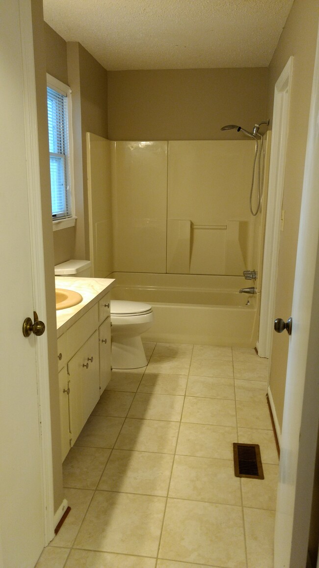 Building Photo - 2410 Basin Drive