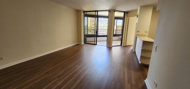 Photo - Newly renovated, conveniently located Discovery Bay Gem