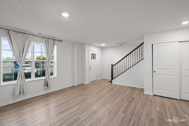 Photo - 2906 Reflection Dr