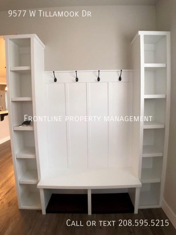 Photo - 9577 W Tillamook Dr