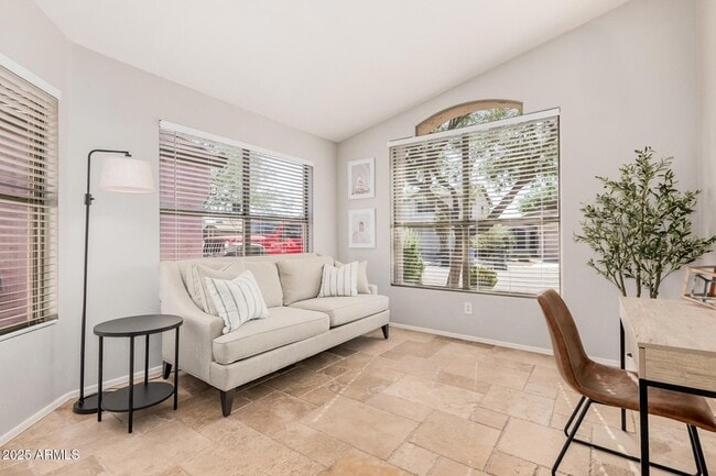 Photo - 4632 E Mossman Rd