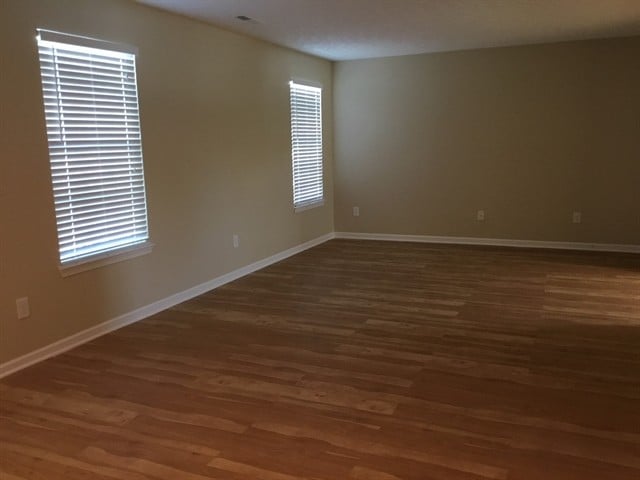 Photo - 317 Evergreen Cir