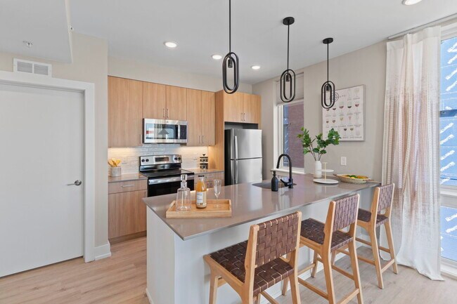 Five On Canal Apartments