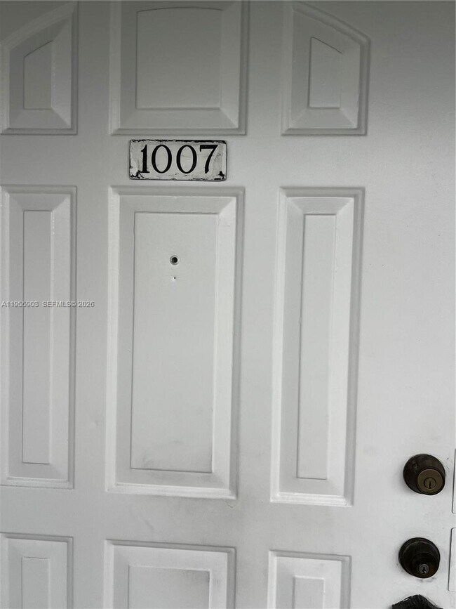 Photo - 18246 Mediterranean Blvd Unit 7-10