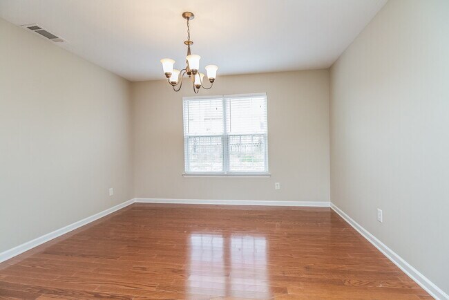 Photo - 6007 Eden Ln