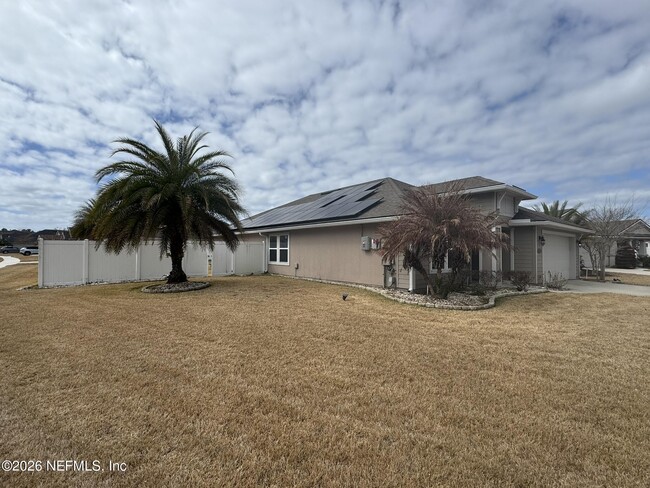 Photo - 380 Crescent Key Dr