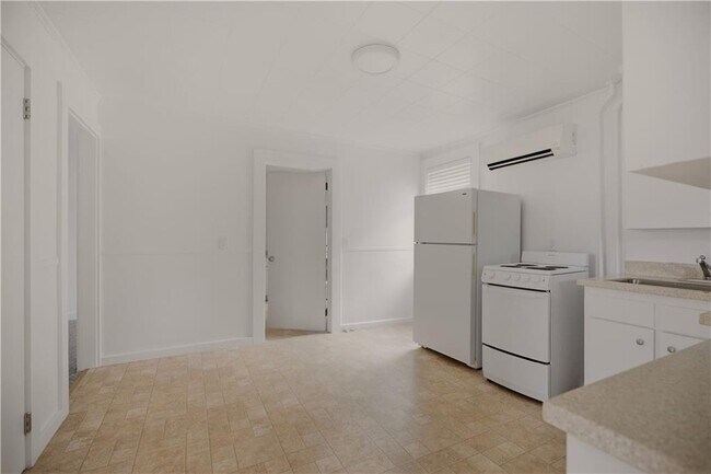 26 Freebody St