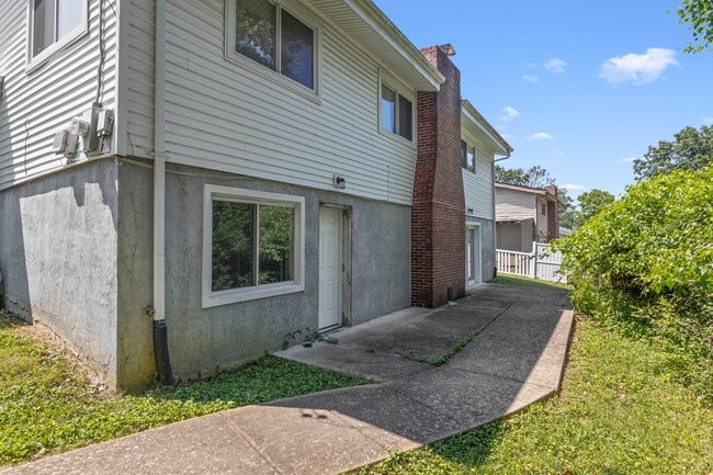 Photo - 6930 Birdie Ln