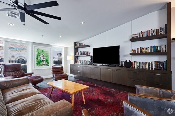 Building Photo - 647 Boylston St Unit PH3C - FURN Rental