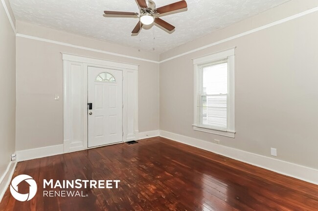 Photo - 1714 W Hill St