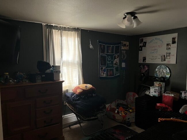 Photo - 13 Albro Ave