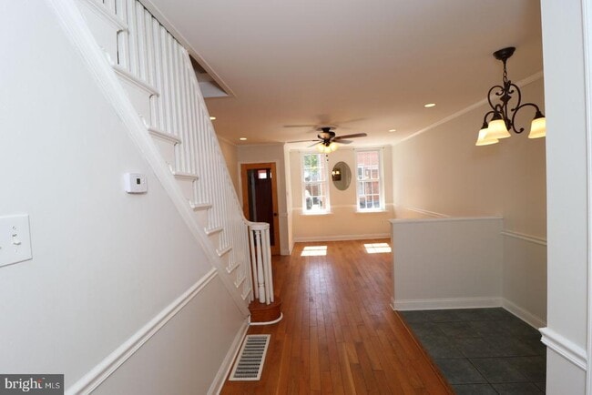 Photo - 1422 S Orianna St