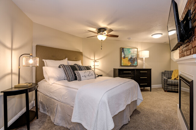 Master Bedroom with Fireplace - 1339 N Nevada Ave Unit FullyFurnishedCorpApt