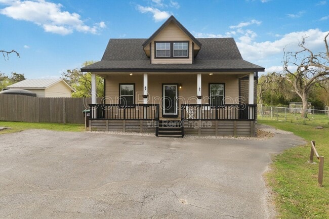 Building Photo - 9140 Sailfish Dr