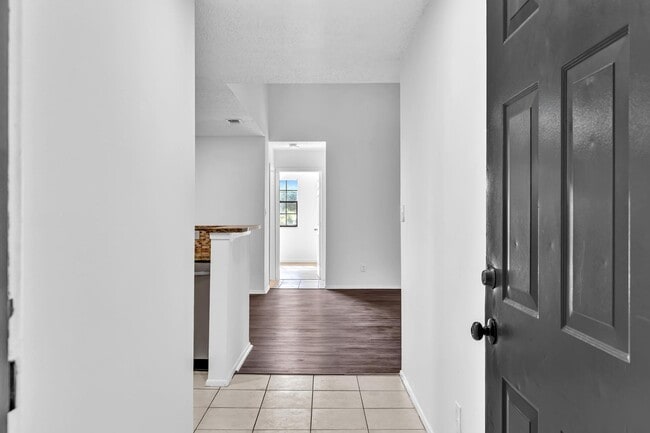 Photo - 11225 W Atlantic Blvd Unidad 306