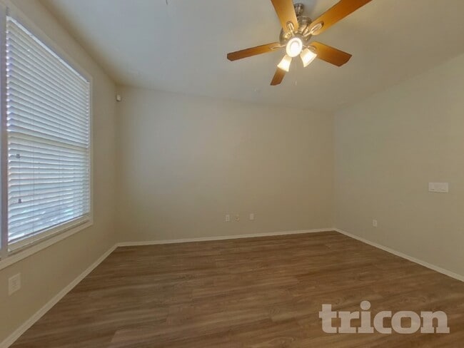 Photo - 3650 E Leslie Dr