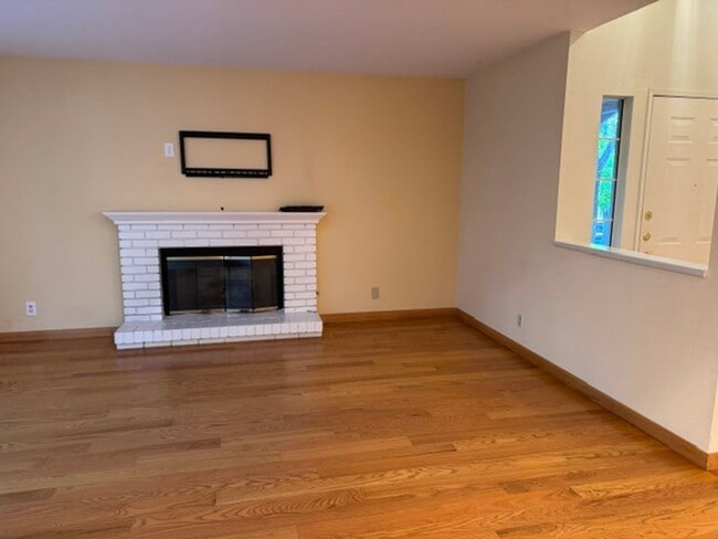 Photo - Beautiful single level townhome in Pleasant Hill with 2 car attached garage!