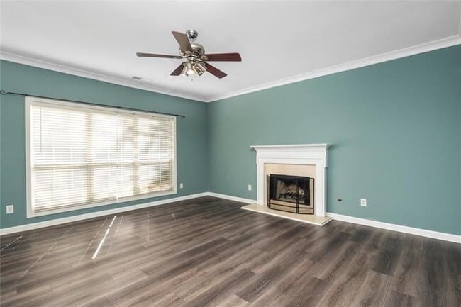 Photo - 4220 Hunters Green Way NE