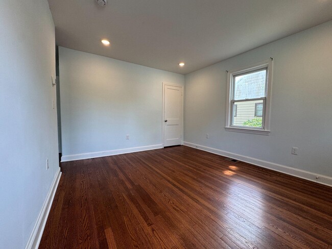 Photo - 9405 Rhode Island Ave