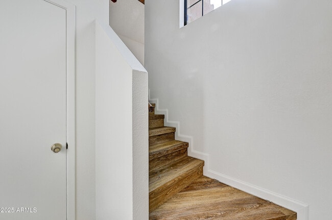 Photo - 925 N College Ave Unit E217