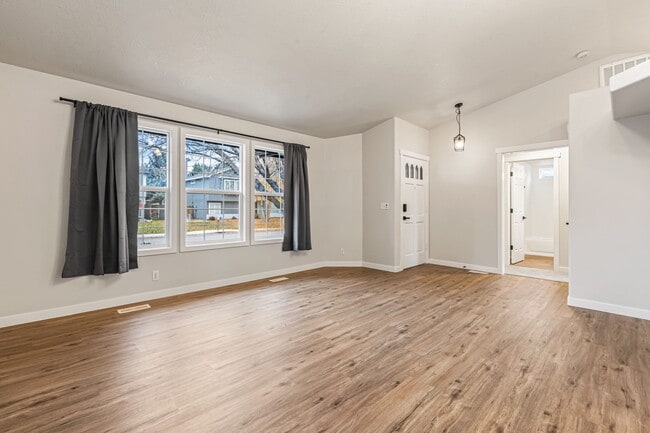 Photo - 11035 W Halstead Ct