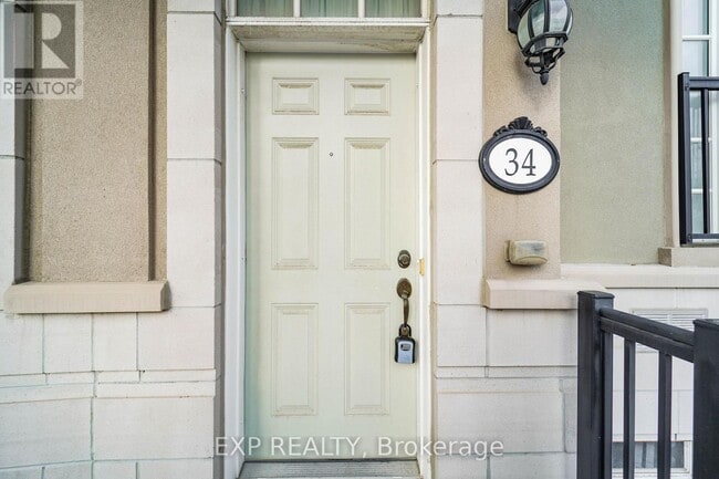 Photo - 34 Bonnycastle Rd