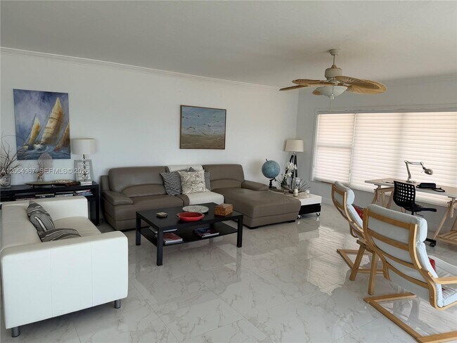 Photo - 3850 Galt Ocean Dr Unit 111