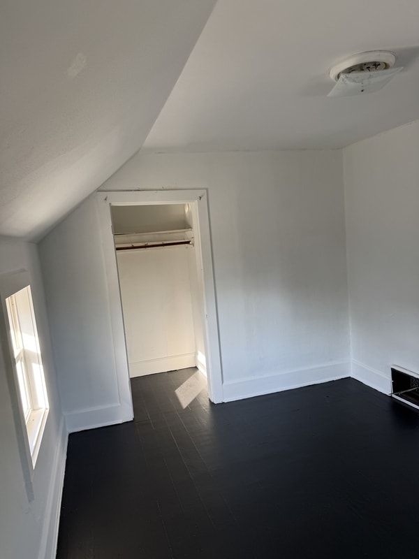 Photo - 1271 Cherry St
