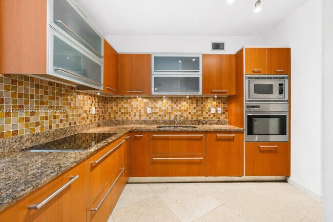 Photo - 400 Alton Rd Unit 907